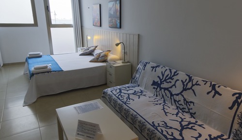 Studio, 1 Double or 2 Twin Beds, Sea View (110)