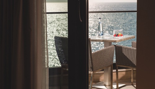 Family Apartment, 1 King Bed, Terrace