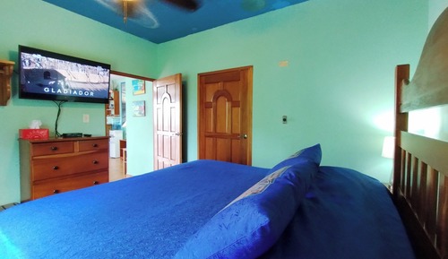 Suite, Ocean View