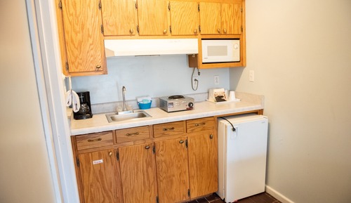 Traditional Room, 1 King Bed, Kitchenette