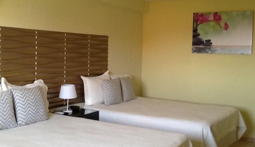 Double Room, 2 Queen Beds