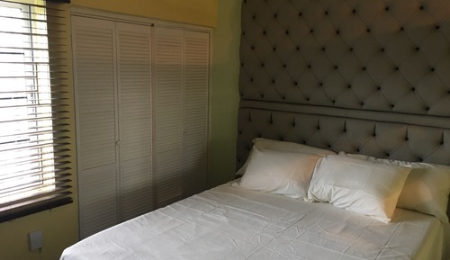 Luxury Apartment, 1 Bedroom, Non Smoking, Refrigerator & Microwave