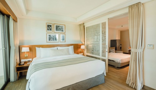 Family Suite, Kitchenette, City View