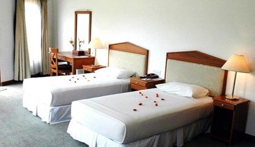 Deluxe Room (B)