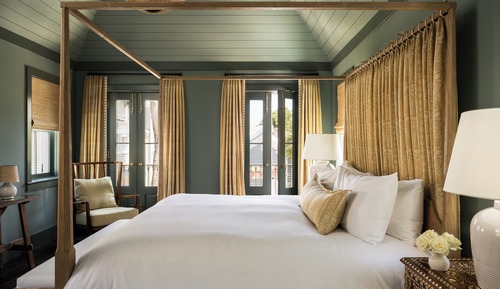 Deluxe Bungalow, 1 King Bed, Balcony (Bungalow Suite)