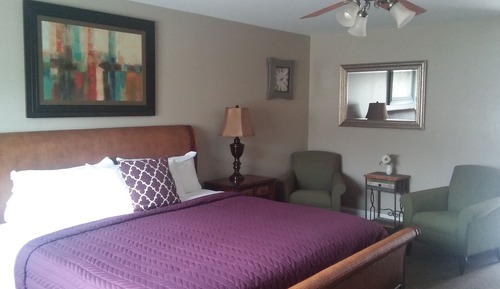 Standard Room, 1 King Bed