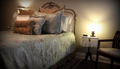 Standard Double Room, Ensuite (Orchid)