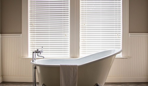 Standard Double Room, Ensuite (Oleander)