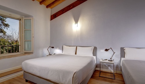 Deluxe Triple Room, 1 Bedroom, Garden View