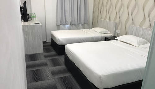Deluxe Triple Room