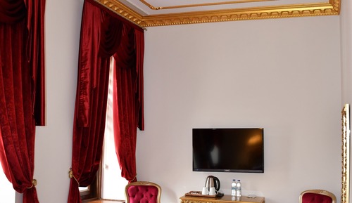 Luxury Room