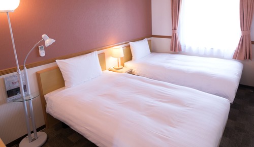 Standard Twin Room, Smoking