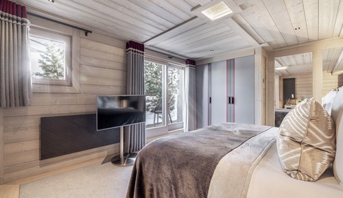 Executive Room (Petite)