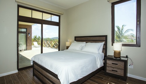Condo, 2 Bedrooms