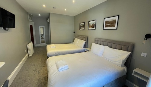 Double Room, Ensuite (Dogs Allowed)