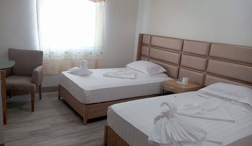 Twin Deluxe Room