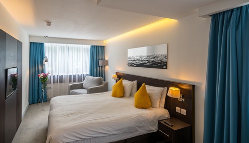 Double Room Large