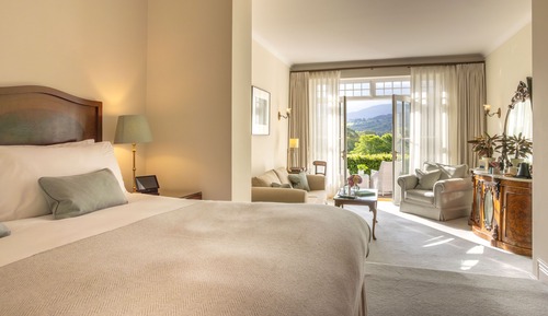 Bay Suite with Terrace