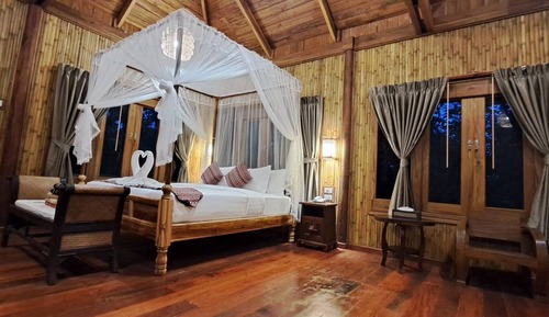 Grand Deluxe Double Room with Air Conditioning 