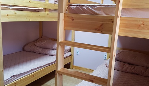 Family Room, Multiple Beds, Private Bathroom (4 Person)