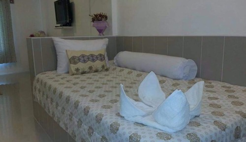 Basic Twin Room, 2 Twin Beds, Courtyard Area