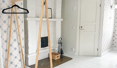 Small Cottage Twin BS Fireplace P