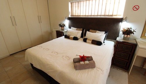 Unit 7 Apartment 1 Bedroom King Air-con