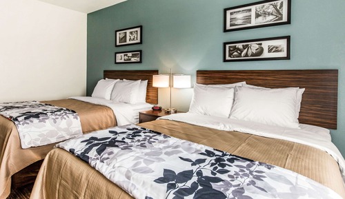 Standard Room, 2 Queen Beds, Non Smoking