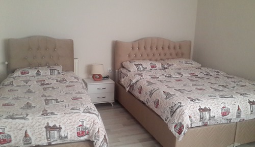 Economy Triple Room, Ensuite