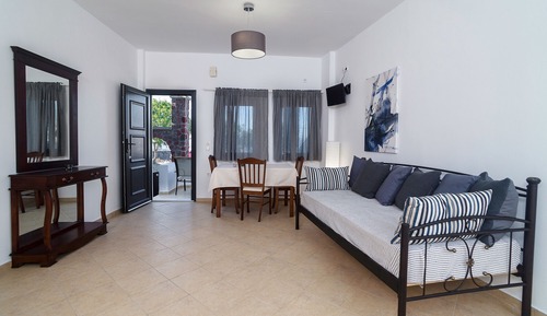 Superior Suite (Peace)