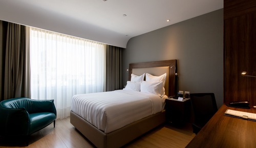 Deluxe Room, 1 King Bed