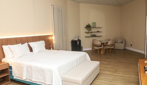 Presidential Studio Suite