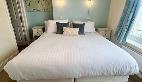 Standard Double or Twin Room, Ensuite, Sea View