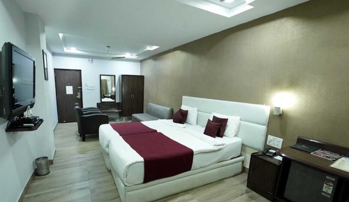 Family Double Room, Garden View