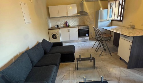 Apartment, 1 Bedroom, Smoking