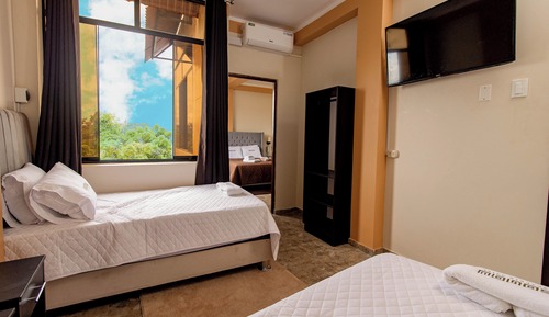 Family Triple Room, Pool View