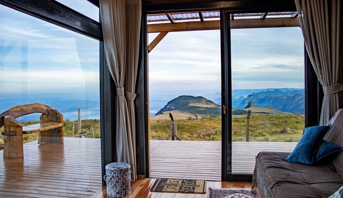 Premium Cabin, Hill View