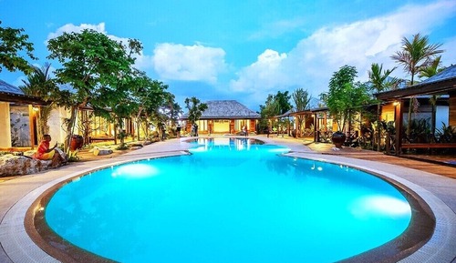 Superior Double Room, Balcony, Pool View