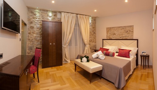 Comfort Double or Twin Room (Ground Floor)