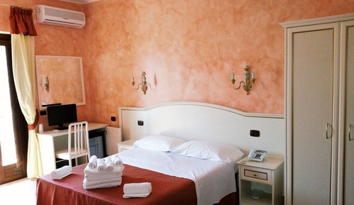 Superior Quadruple Room, Balcony
