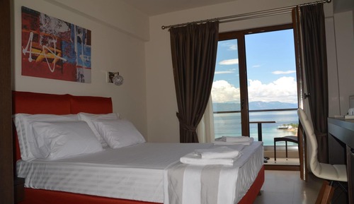 Double Room, Balcony