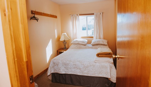 Family Cottage, 3 Bedrooms, Lake View