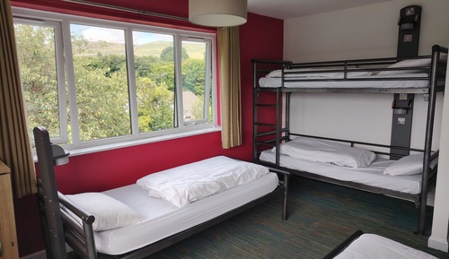 Room, Multiple Beds (5 Bed Private)