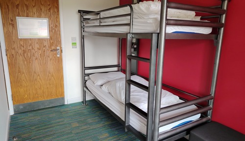 Room, Ensuite (2 Bed Private)