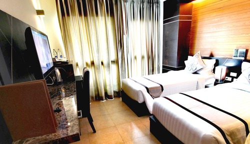 Superior Twin Room