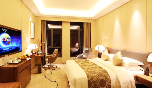 Business Room, 1 King Bed, Smoking