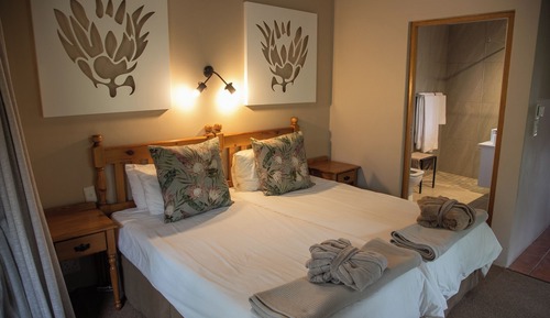 Family Suite, 2 Bedrooms (2 showers)