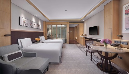 Executive Twin Lake view Room