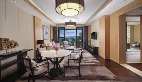 King Suite Lake view Room