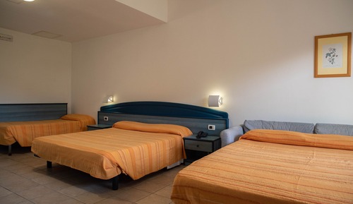 Suite (5 pax)